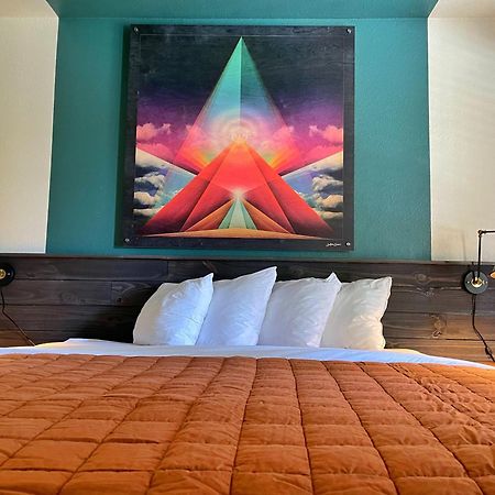 Sessions Retreat & Hotel Lac Big Bear Extérieur photo
