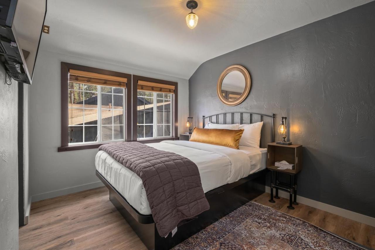 Sessions Retreat & Hotel Lac Big Bear Extérieur photo