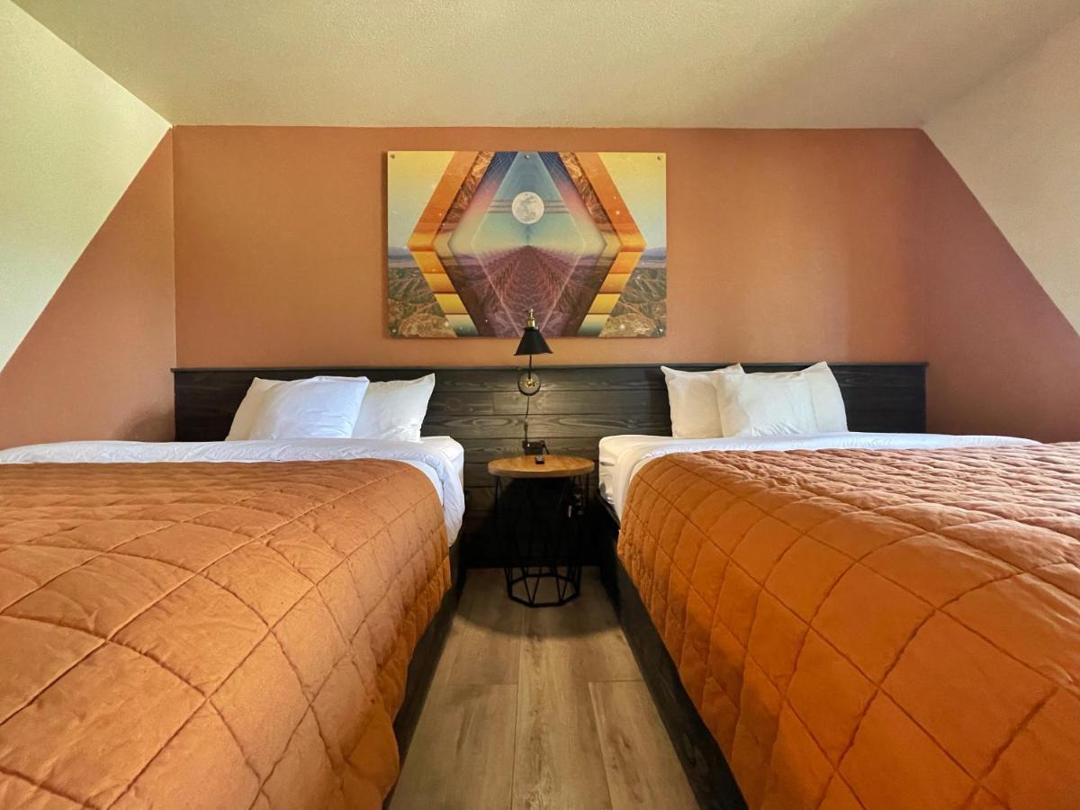 Sessions Retreat & Hotel Lac Big Bear Extérieur photo
