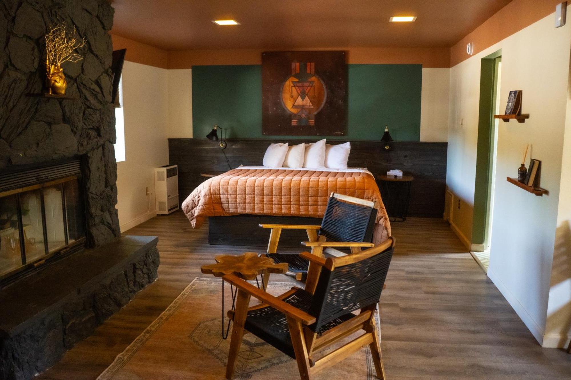 Sessions Retreat & Hotel Lac Big Bear Extérieur photo