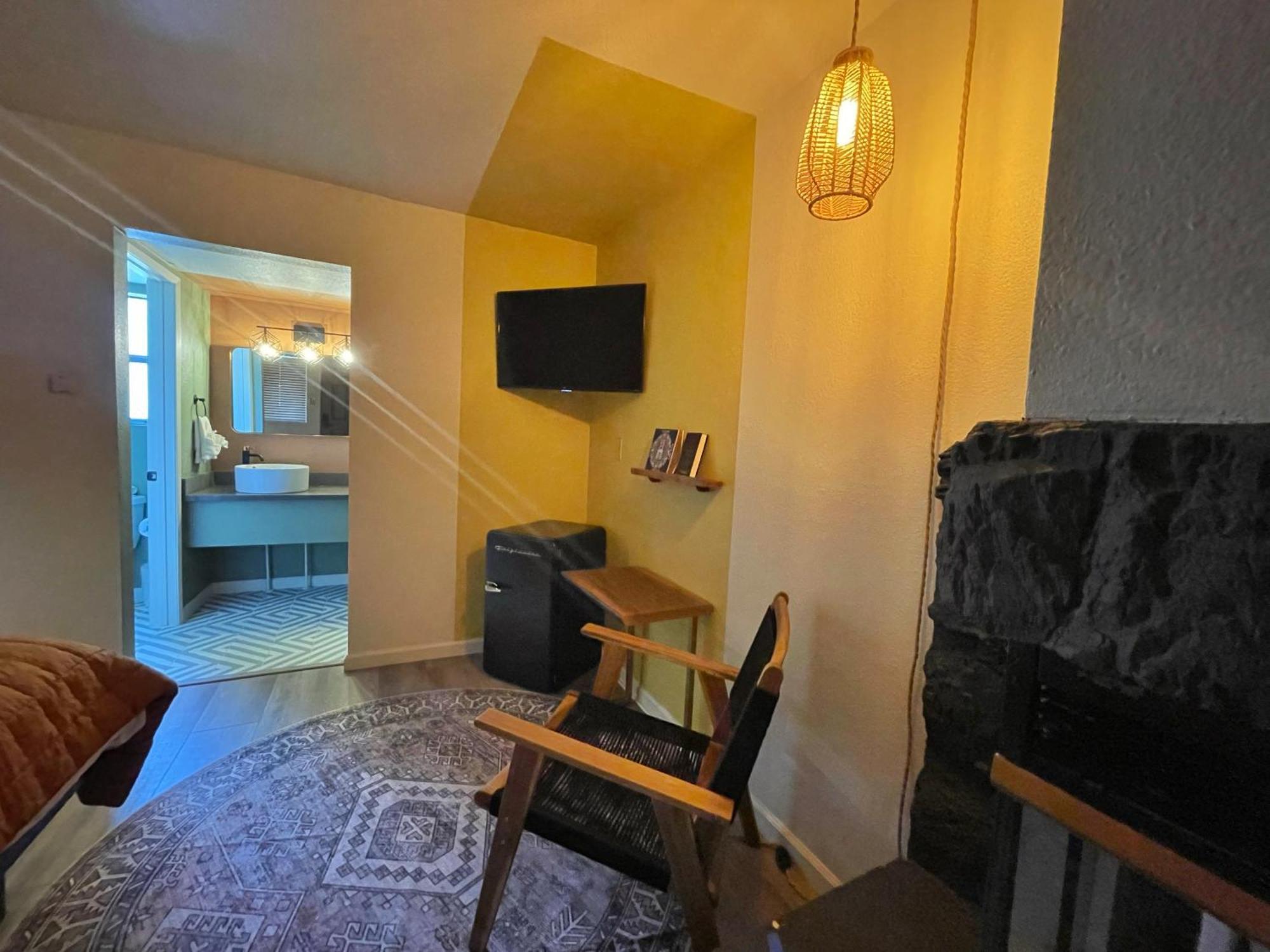Sessions Retreat & Hotel Lac Big Bear Extérieur photo
