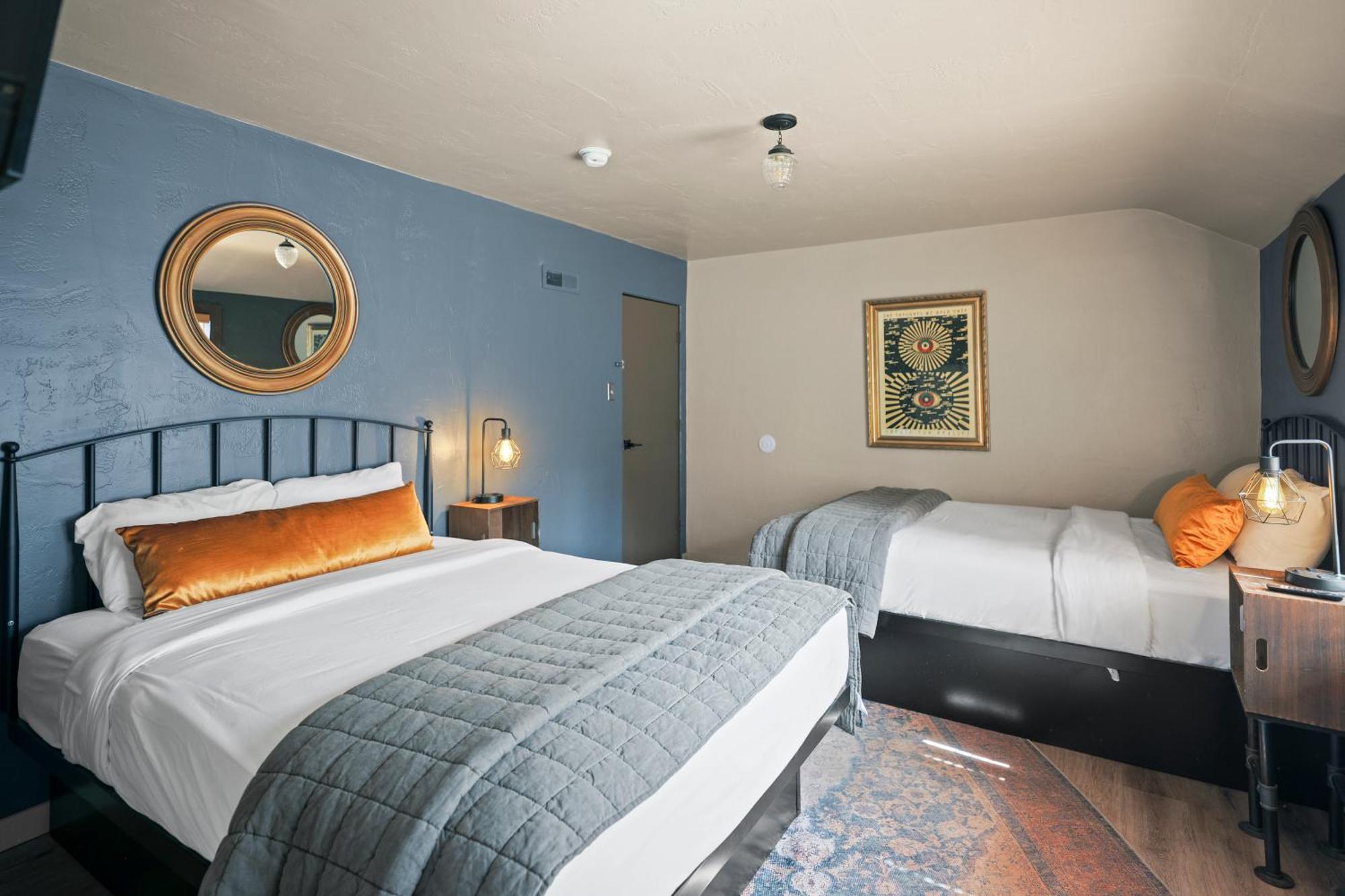 Sessions Retreat & Hotel Lac Big Bear Extérieur photo